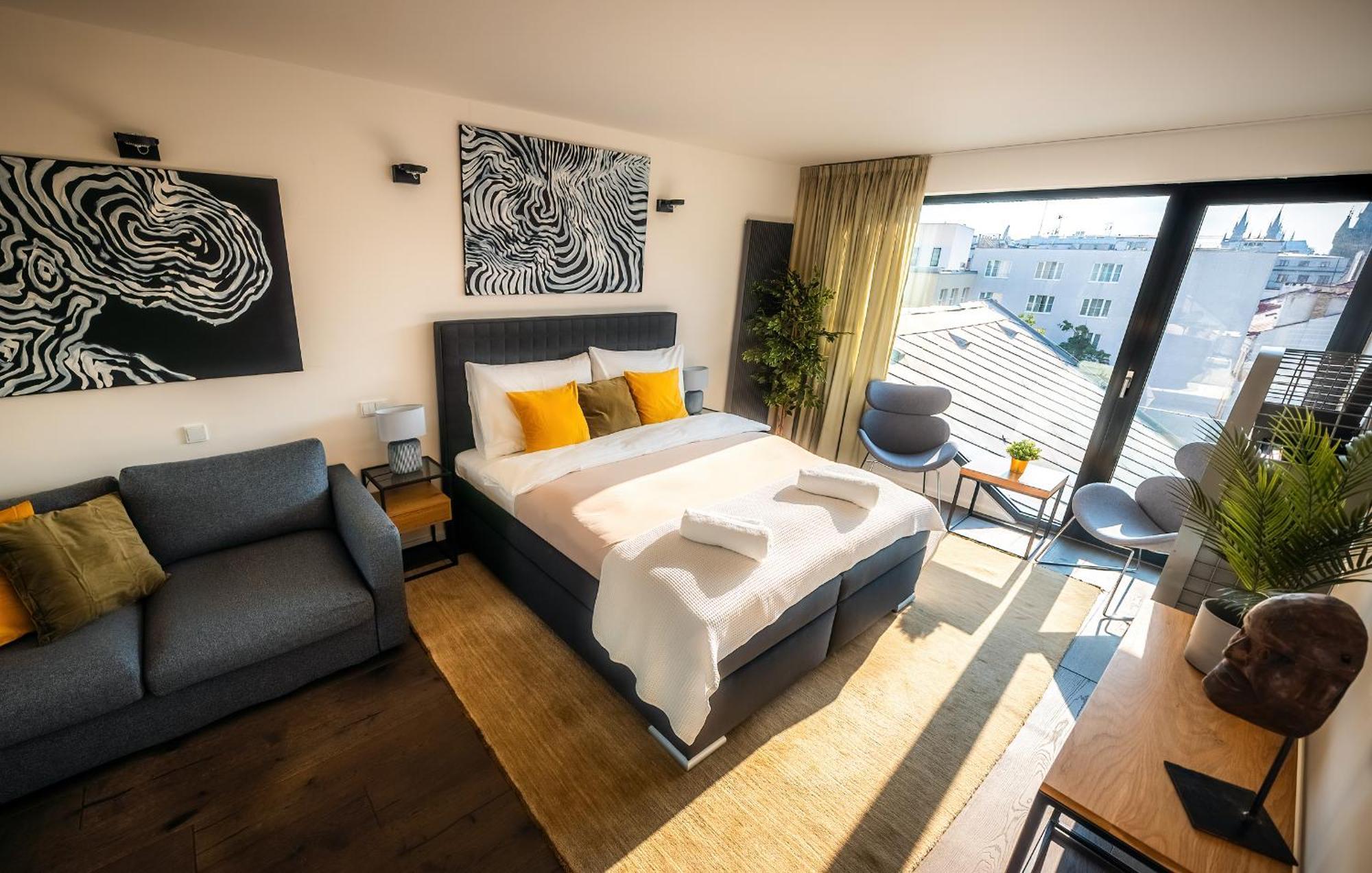 5br+2bath Old Town Loft Luxe Brickhouse, A/c * Praha